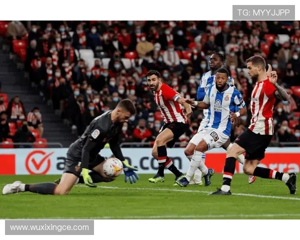 塞尔塔与毕尔巴鄂的历史对决回顾与精彩瞬间分析